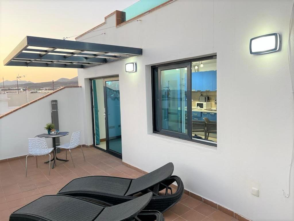 Apartamento Siroco. Playa Honda Плая Онда Екстериор снимка